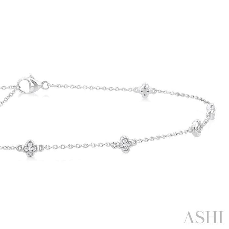 1/6 Ctw Four-Leaf Clover Round Cut Diamond Station Anklet in 10K White Gold