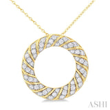 1/2 Ctw Ribbed Swirl Circle Round Cut Diamond Fashion Pendant With Chain in 10K Yellow Gold
