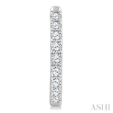 1/2 Ctw Round Cut Diamond Hoop Earrings in 14K White gold