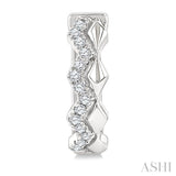 1/10 Ctw Round Cut Diamond Geometric Petite Huggie Earrings in 10K White Gold