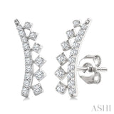 1/4 Ctw Curved Bar Geometric Round Cut Diamond Fashion Ear Climber in 14K White Gold