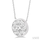 1/2 Ctw Round Shape Lovebright Diamond Pendant With Chain in 14K White Gold