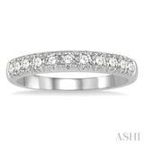 1/2 Ctw 11 Stone Round Cut Diamond Wedding Band in 14K White Gold