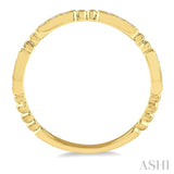1/6 Ctw Marquise Mount Round Cut Diamond Stackable Band in 14K Yellow Gold