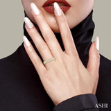 1.00 ctw Arched Round Cut Diamond Wedding Band in 14K Yellow Gold