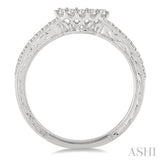 1/5 Ctw Round Cut Diamond Wedding Band in 14K White Gold